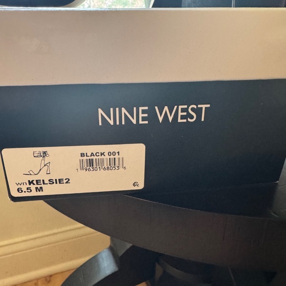 NWT NINE WEST KELSIE 2 BLACK SANDAL SZ 6.5 - Picture 3 of 3